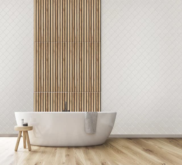 Płytki jak lamele drewniane – piękno drewna bez jego wad