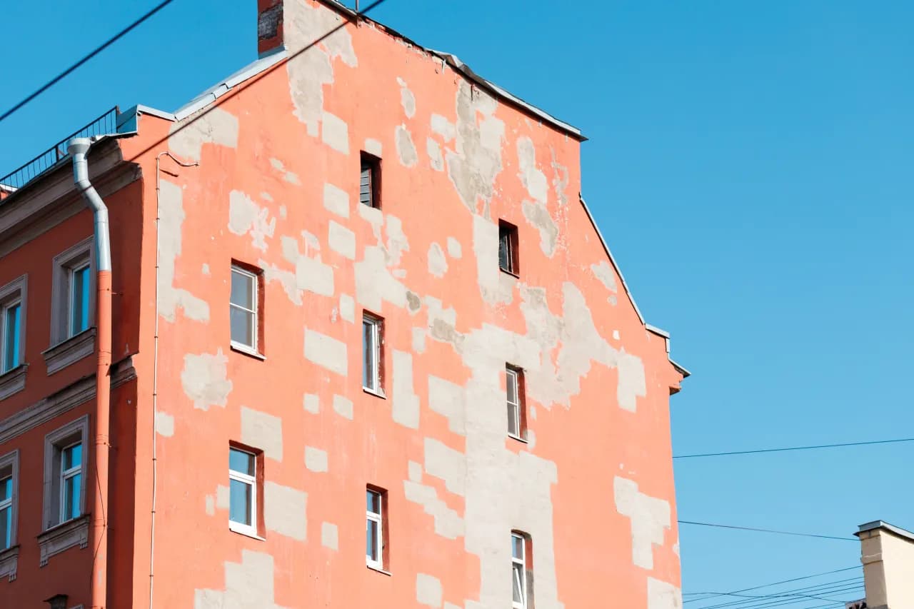 Ile za m2 ocieplenia elewacji? Poznaj ukryte koszty i fakty