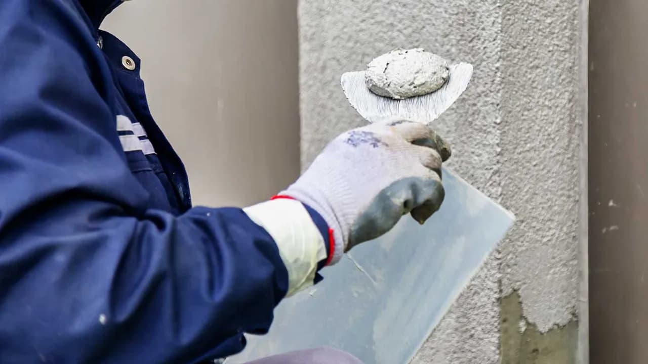 Ile tynku na m2 elewacji kalkulator - oszczędź na materiałach budowlanych