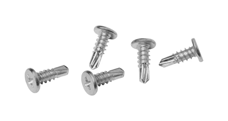 Pchełki do GK: jak praktyczne mocowania ułatwiają pracę z gipsem?