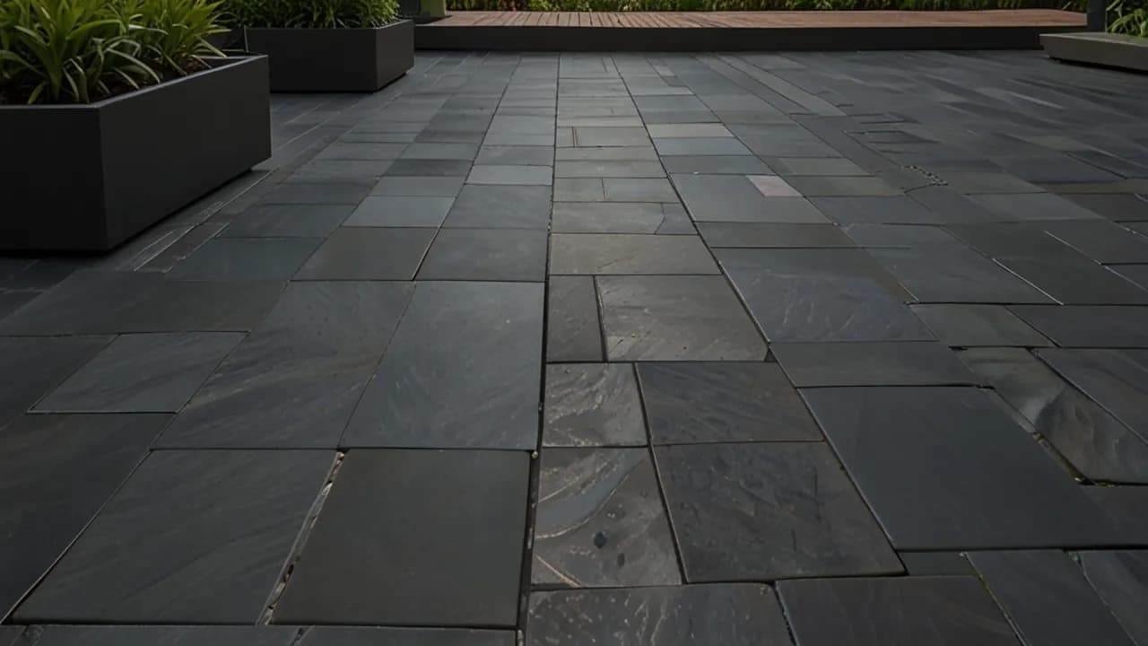 Tetra kostka brukowa grafit: jak elegancja ciemnych barw wzbogaca przestrzeń?